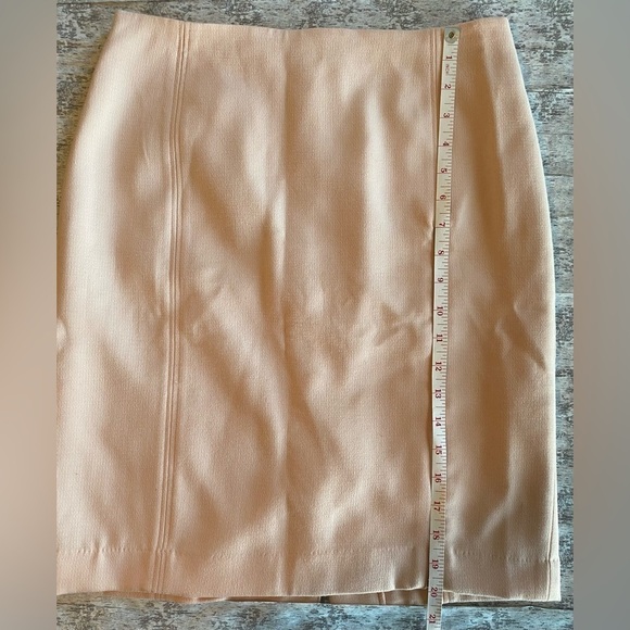 Banana Republic peachy/pink gold zipper front skirt women's size 2 - Picture 10 of 10